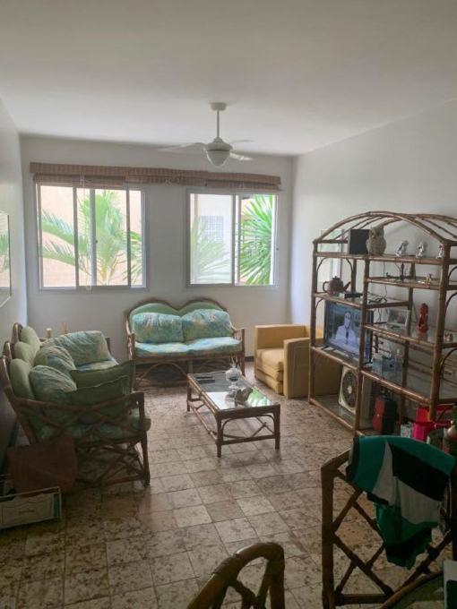 Apartamento 2 Quartos A 5 Minutos A Pe Da Praia Da Enseada Guaruja Luaran gambar