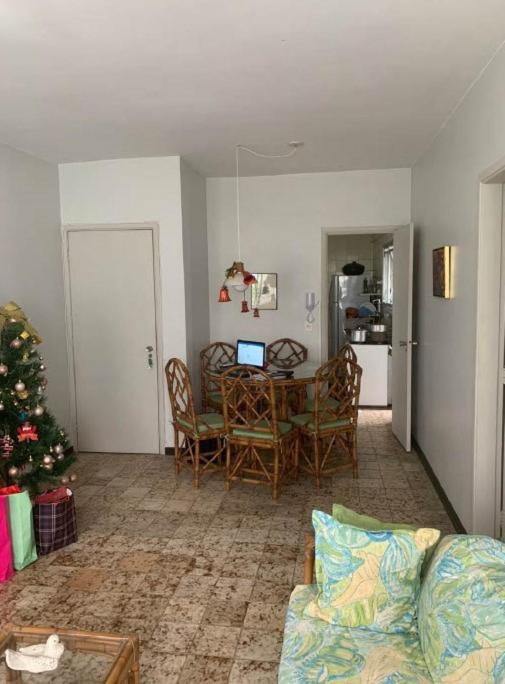 Apartamento 2 Quartos A 5 Minutos A Pe Da Praia Da Enseada Guaruja Luaran gambar